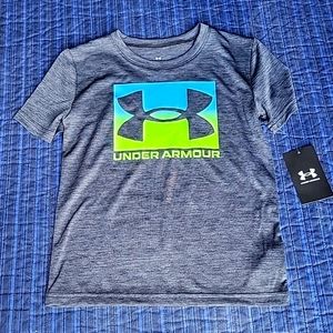 Boys size 6 Under Armour shirt
